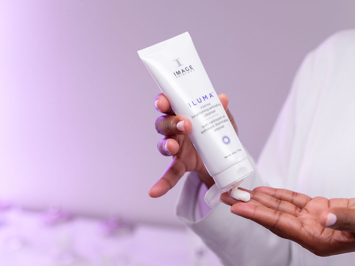 IMAGE Skincare ILUMA - Intense Brightening Exfoliating Cleanser